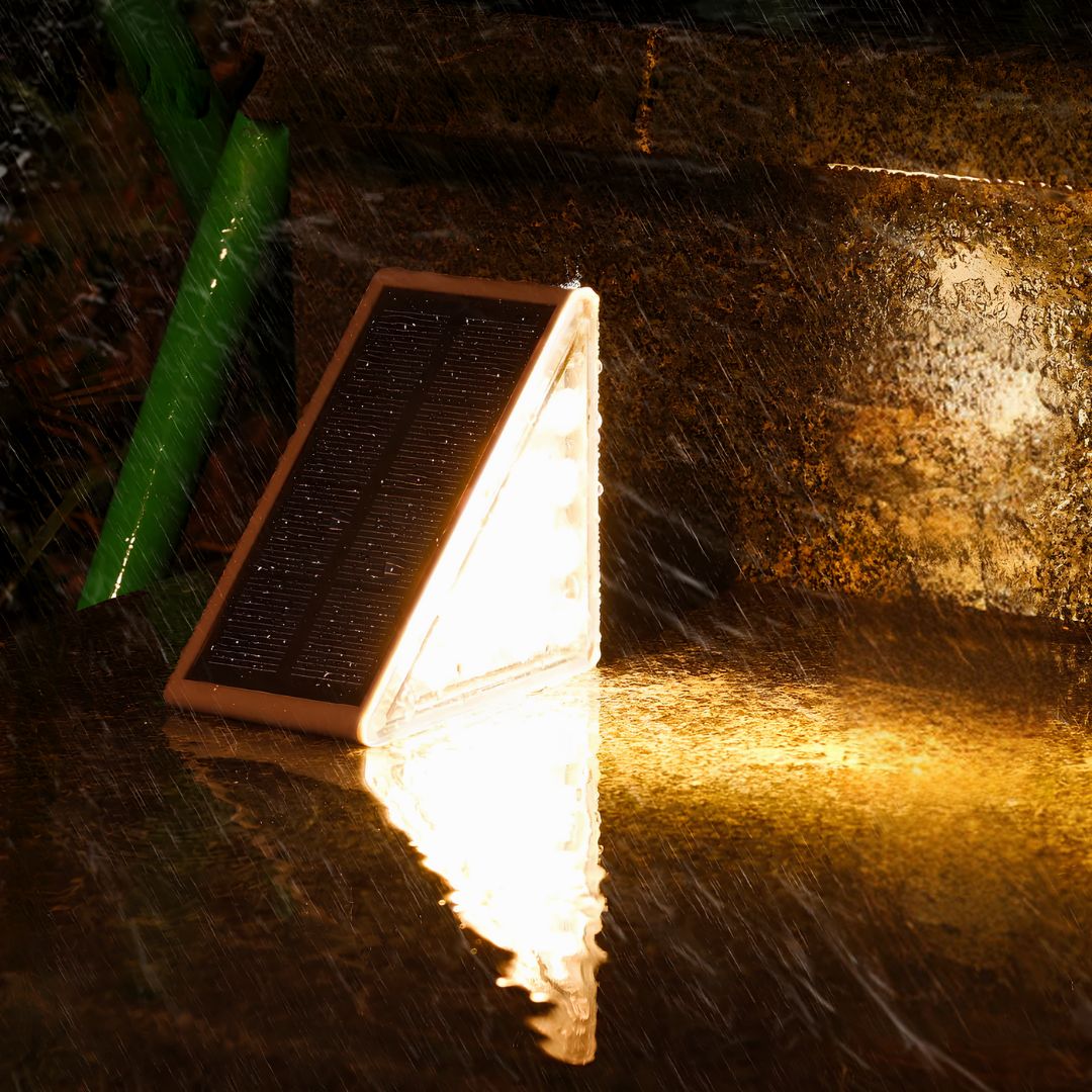 SoluStep Solar-Powered Step Lights