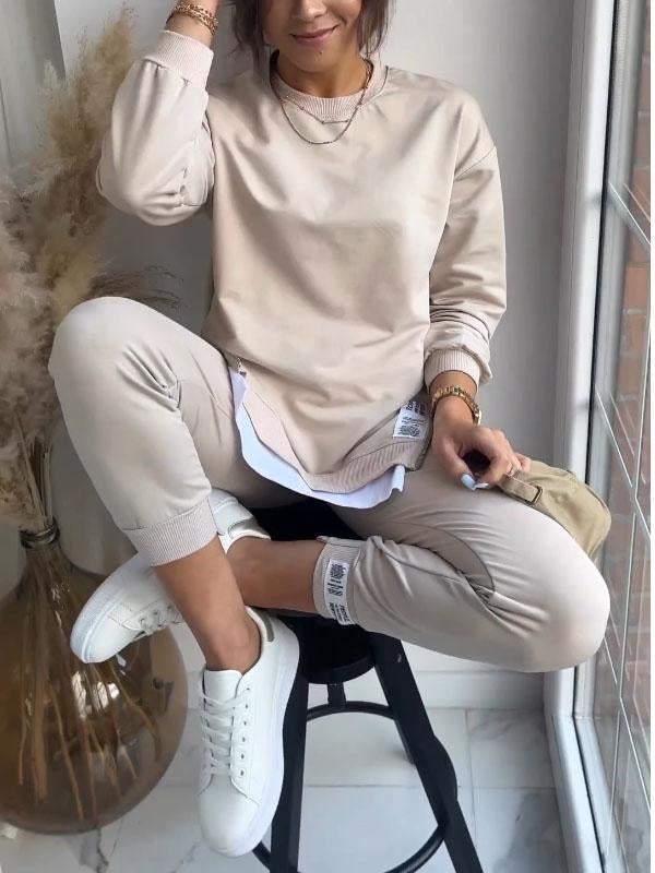 Emma | Comfy Lounge Ensemble