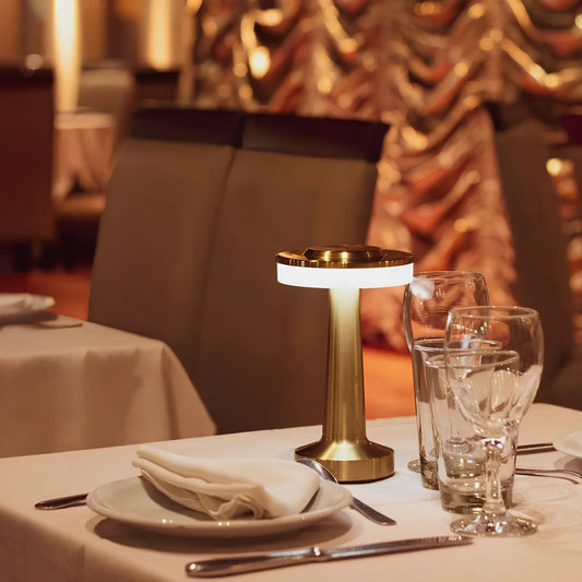 Vintage-Inspired Wireless Table Lamp - LumiBar