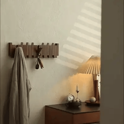 Stylish Piano-Inspired Coat Rack - Merging Elegance with Practicality