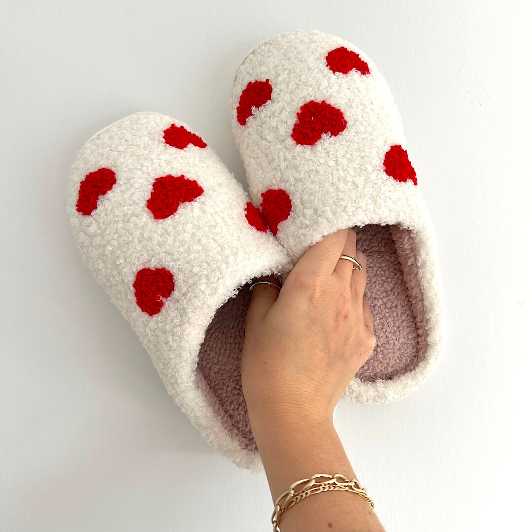 Cozy Home Slippers for Warmth on Cold Days