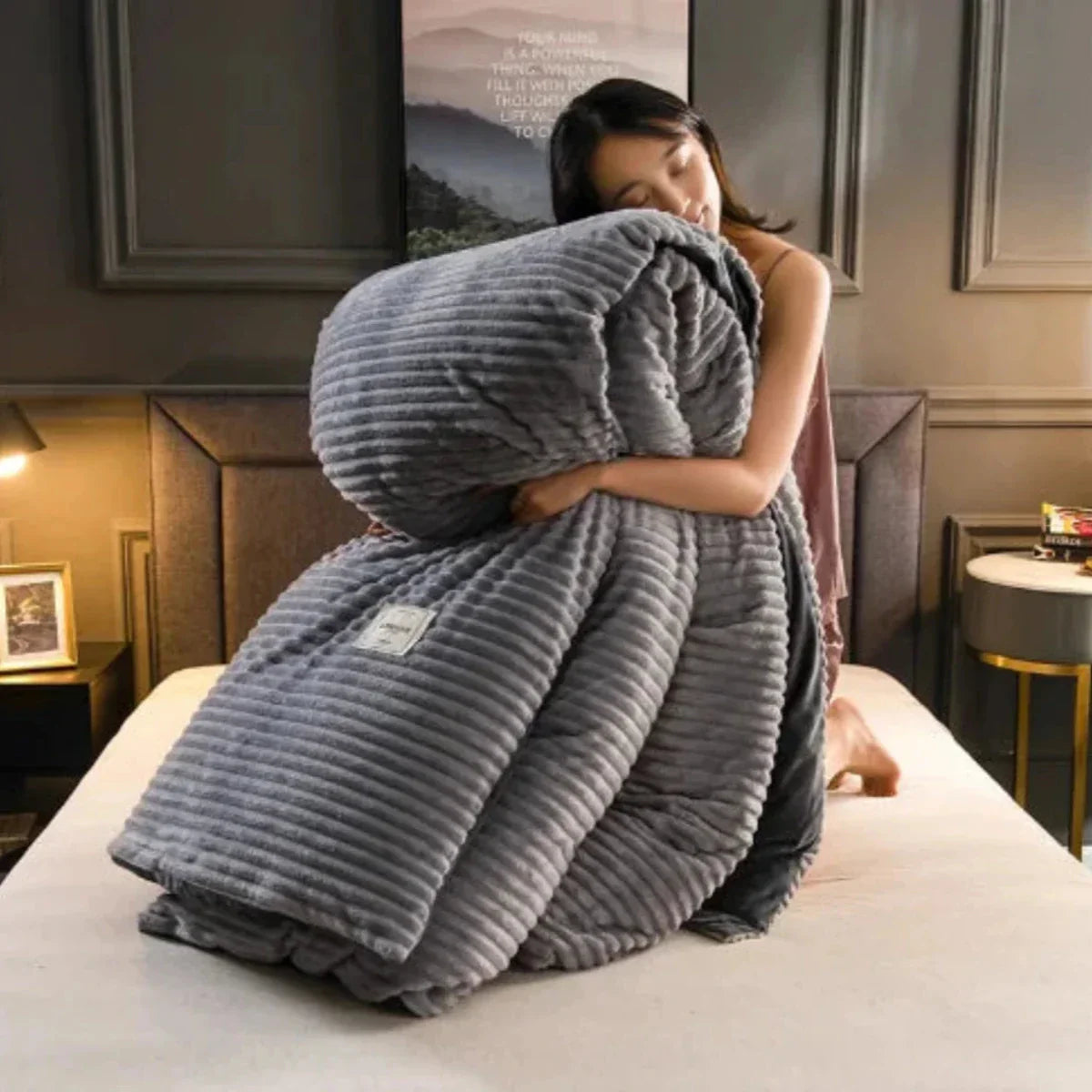 Cozy Two-Layer Thermal Duvet with Fluffy Sleep Design