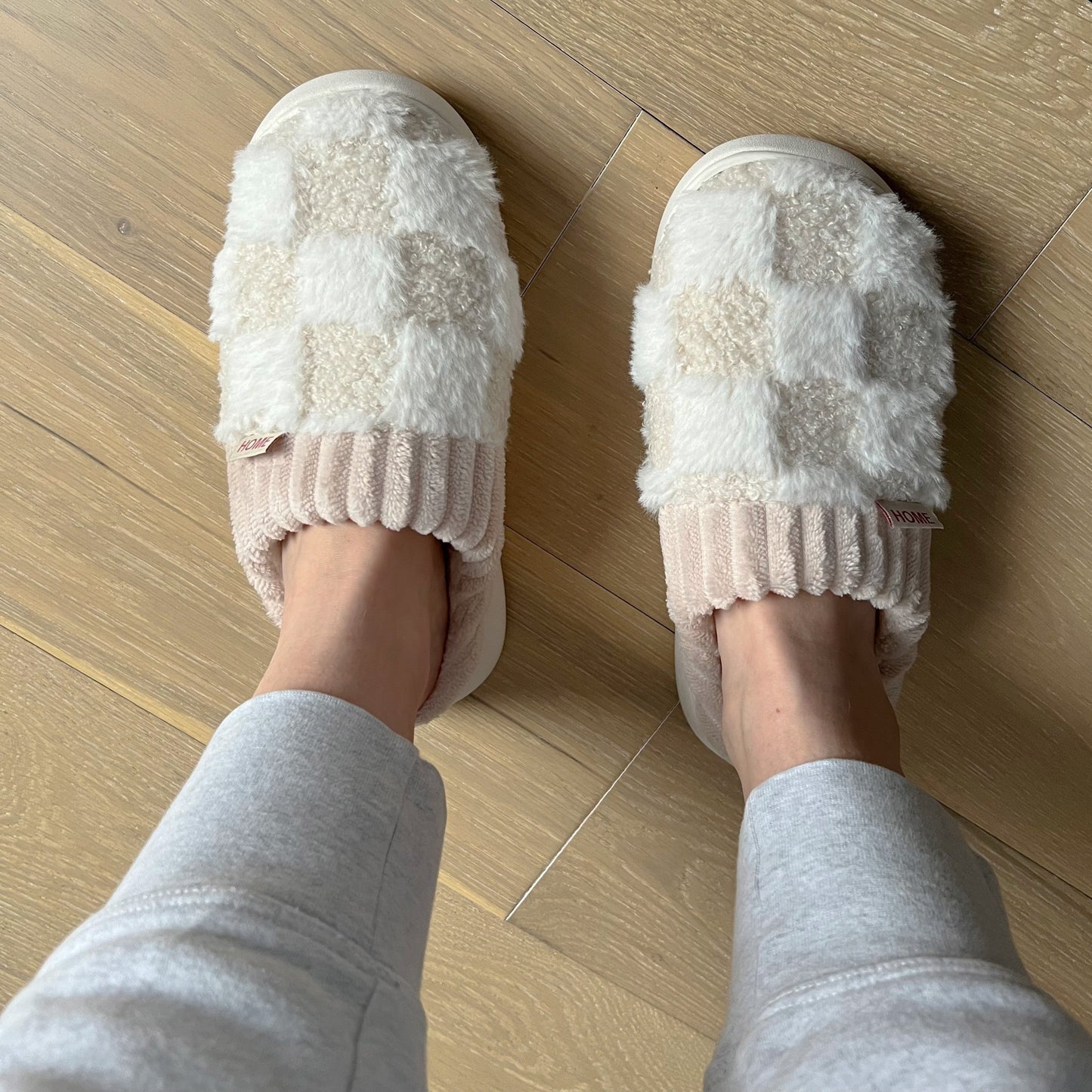 Cozy Non-Slip Slippers with Plush Lining