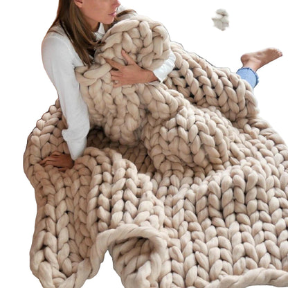 Thick Plush Yarn with Pattern for Quilts and Blankets - Ideal for Crafters