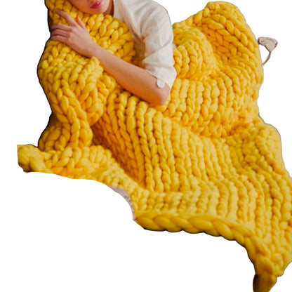 Thick Plush Yarn with Pattern for Quilts and Blankets - Ideal for Crafters