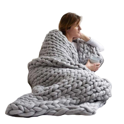 Thick Plush Yarn with Pattern for Quilts and Blankets - Ideal for Crafters