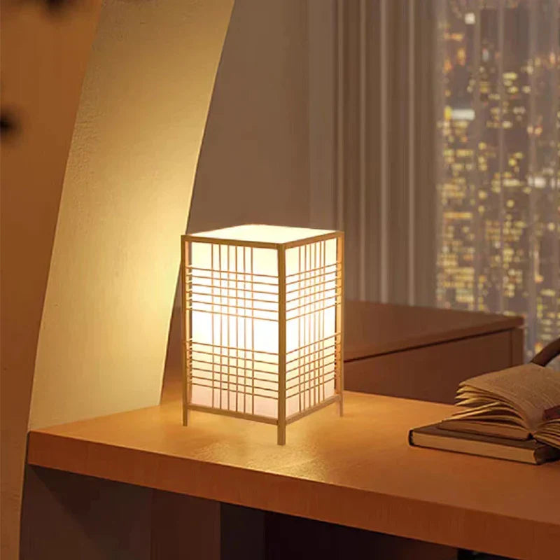 KiraLamp: Elegant Japanese Table Lamp