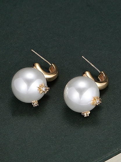Vintage-Inspired Pearl Earrings