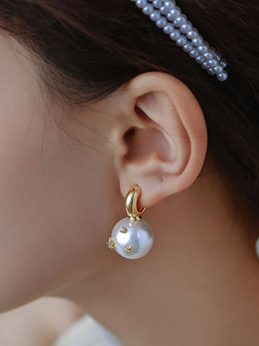 Vintage-Inspired Pearl Earrings