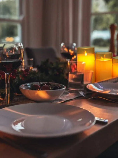 GlowFlicker - 24-Piece Flameless LED Candle Set