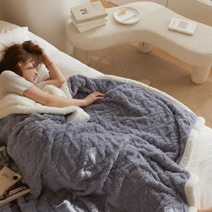 Luxurious Thick Lambswool Winter Blanket with Elegant Accents