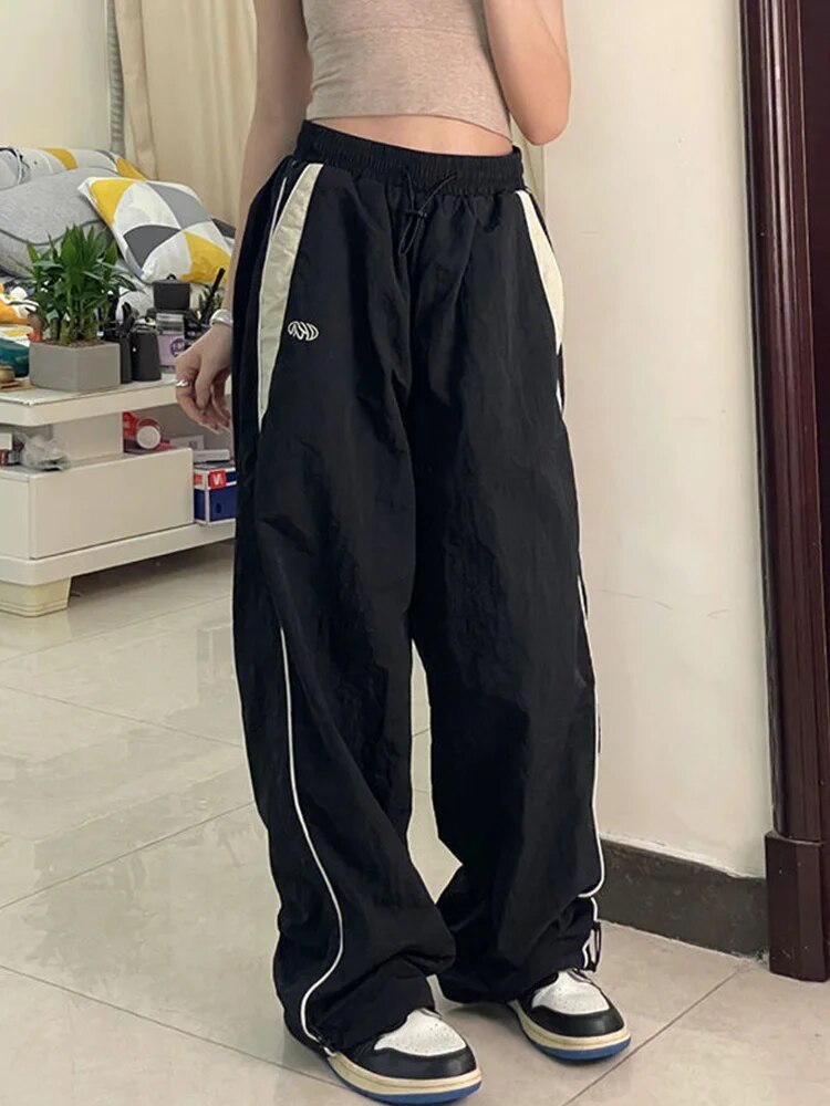 Lune | Retro-Style Wide Leg Trousers with Adjustable Drawstring