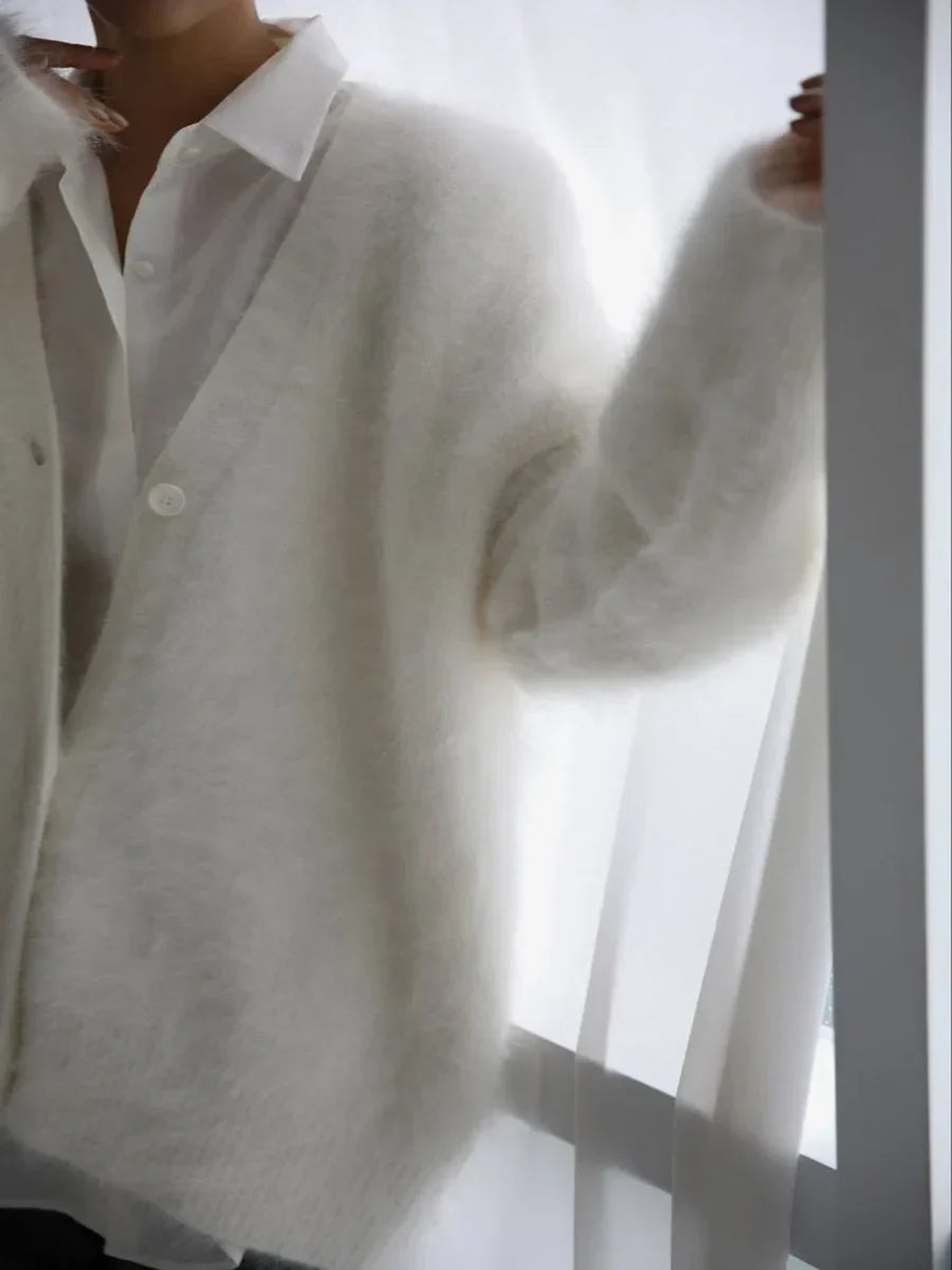 Mila | Soft and Snuggly Women's Cardigan