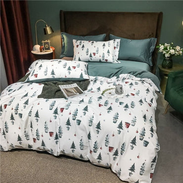 Luxurious Christmas Bedding Set in Soft Fabric