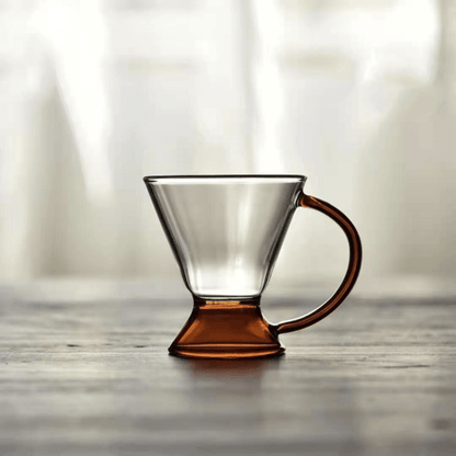 ClearBrew | Elegant Heat-Resistant Glass Teapot and Cup Set - Perfect for Brewing Loose Leaf Tea with a Minimalist Touch
