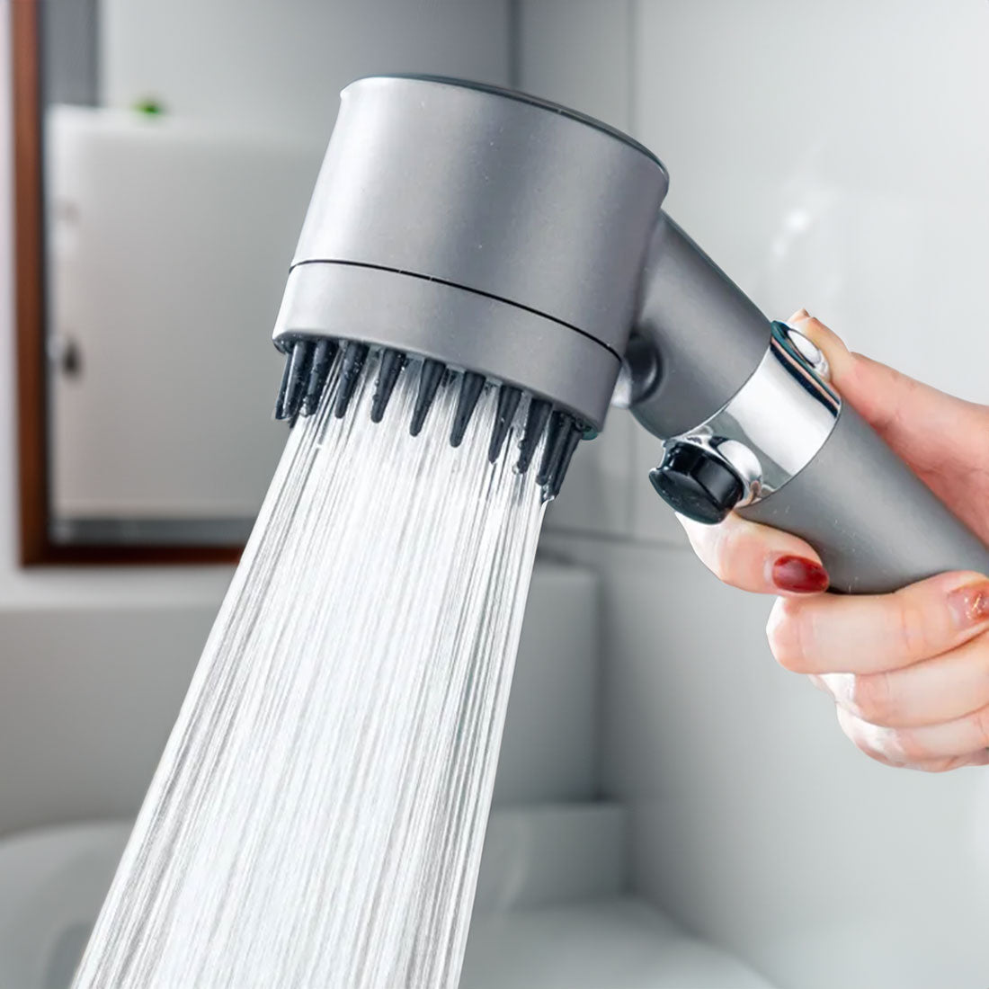 Aquelis - Versatile High-Pressure Shower Head with 3 Adjustable Settings and Built-in Water Filter