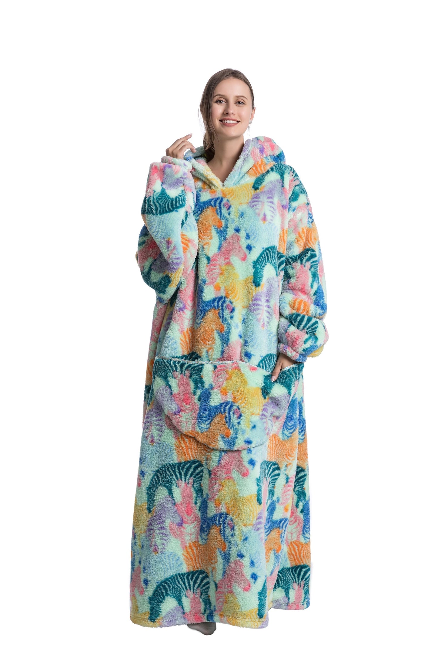 ICEY - Cozy Winter Fleece Hoodie Blanket
